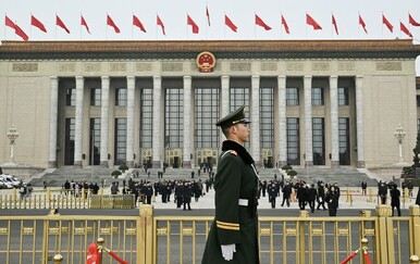 Kina upozorava da se ne napada novog vrhovnog vođu Irana