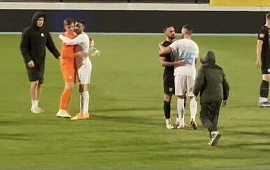 Dječak upao u teren Gradskog vrta i molio dres igrače Vukovara i Rijeke - svi su ga odbili