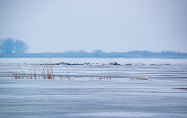 23 osobe spašene helikopterima nakon što se led pod njima odvojio u jezeru Huron