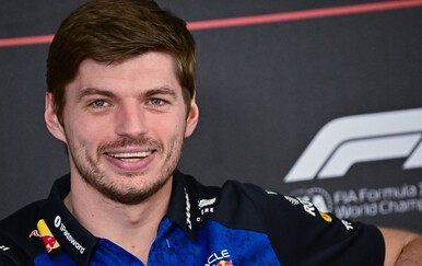 Max Verstappen sve dogovorio s Mercedesom, pomoći će im u lovu na titulu koju čekaju deset godina