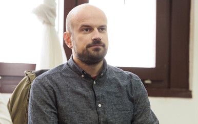 Kako izgleda supruga Vojka V?