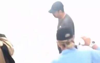 Snimka dramatičnog bijega iranskih nogometašica iz hotela