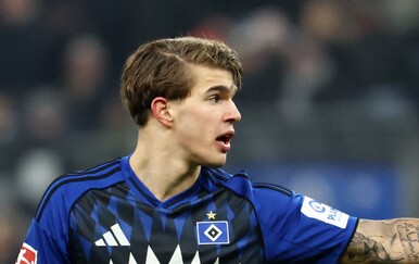 VIDEO Vušković na treningu izveo novu magiju iz svog repertoara, iz HSV-a se našalili na njegov račun