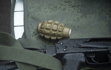 Policija uhitila muškarca koji je prijetio ubojstvom, a u kući mu našli oružje