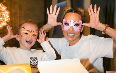 Maja Šuput i sin Bloom bili u Muzeju iluzija