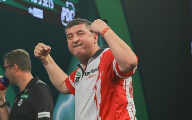 Napustio je Srbiju da pobjegne od poziva u rat i postao apsolutna ikona pikada