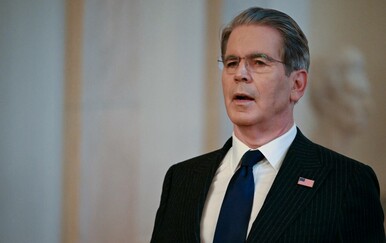 Američki ministar financija Scott Bessent prekinuo intervju zbog poziva iz Bijele kuće