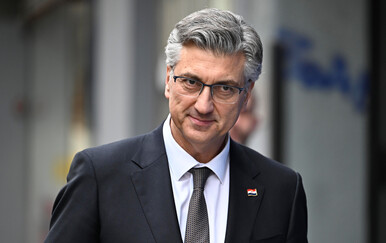Andrej Plenković se obraća javnosti