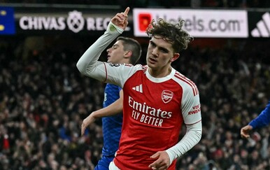 VIDEO Arsenalov tinejdžer ovim potezom ispisao povijest Premier lige