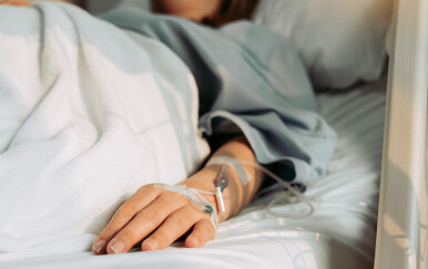 Djevojka dva puta preživjela rak, a onda je kod prijateljice pojela obrok zbog kojeg je završila u bolnici