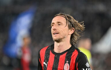 Očaj Milanovog navijača postao viralan: "Leao je umoran s 26, a Modrić..."