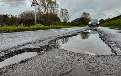 IMAŠ PRAVO, OSTVARI GA! Kako naplatiti štetu kad rupa na cesti ili ležeći policajac ošteti auto?