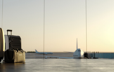 Više od 10.000 letova u SAD-u odgođeno ili otkazano zbog oluja