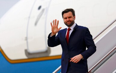 Agent Tajne službe zadužen za Vancea osumnjičen za curenje informacija