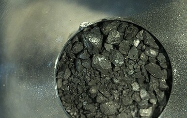 Uzorak s asteroida Ryugu