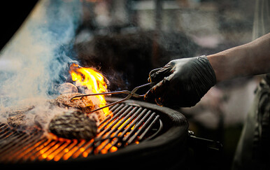 Obitelj roštiljala u dnevnom boravku pa se otrovala ugljičnim monoksidom