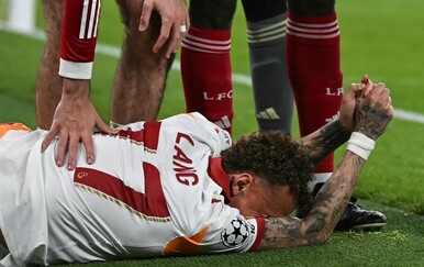 Bizarna ozljeda Noe Langa na utakmici Lige prvaka Liverpool - Galatasaray