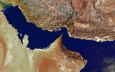 Britanski vojni stručnjaci sa SAD-om razmatraju mogućnosti za otvaranje Hormuza