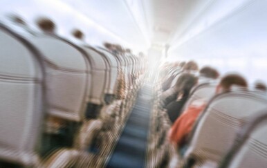 Članovi posade ozlijeđeni na letu iz Los Angelesa za Sydney