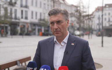 Europski vrh bez plana B za Ukrajinu: Čekaju li se rezultati mađarskih izbora za odlazak Viktora Orbana?