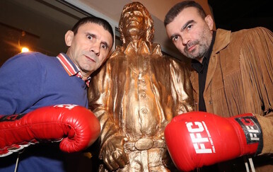 Znate li da u Zagrebu postoji spomenik Chucku Norrisu?