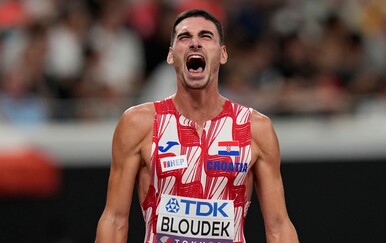 Marino Bloudek u polufinalu dvoranskog SP-a, agonična završnica Nine Vuković