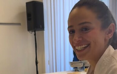 Endrina Muqaj dobila priznanje Grada Paga