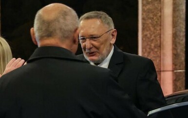 Davor Božinović i supruga Jasna privukli pažnju na vjenčanju Marijana Kustića i Nike Perenčević