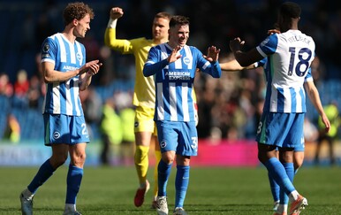 VIDEO Liverpool opet razočarao navijače, novi posrtaj u borbi za Ligu prvaka