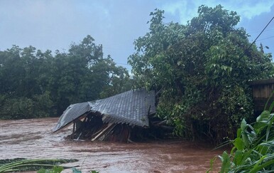 Havaje pogodile najgore poplave u 20 godina, tisuće evakuirane