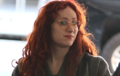 Chappell Roan pod kritikama zbog incidenta zaštitara prema obožavateljici