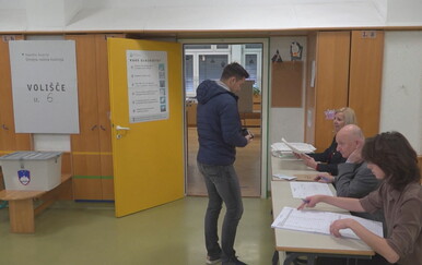 Slovenija na prekretnici: Kako su optužbe o prisluškivanju i stranom uplitanju zasjenile programe i fragmentirale parlament?