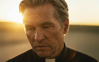 Val Kilmer se vraća godinu dana nakon smrti