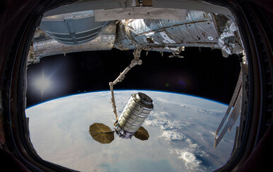 Ruskoj opskrbnoj letjelici Progres MS-33 se pokvarila antena, morat će ručno pristati na ISS