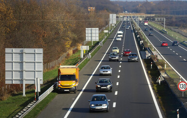 Na benzinskim postajama na autocestama nema ograničenih cijena goriva