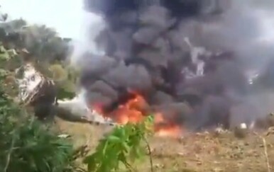 Objavljena snimka pada zrakoplova u Kolumbiji sa 126 vojnika