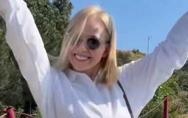 Jelena Rozga se druži s Rokom Blaževićem