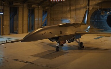 Počela masovna proizvodnja prvog američkog autonomnog borbenog zrakoplova, Andurilovog YFQ-44A Fury