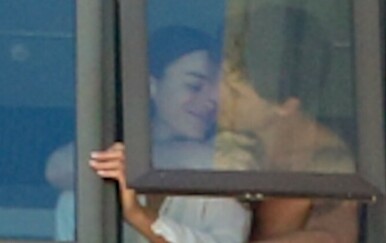 Shawn Mendes snimljen kako se ljubi s Brunom Marquezine