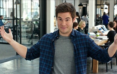 Gdje je danas Adam DeVine iz "Moderne obitelji"?