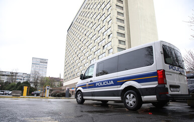 FOTO USKOK upao u prostorije Hrvatskog skijaškog saveza, pretražuju i dom Vedrana Pavleka