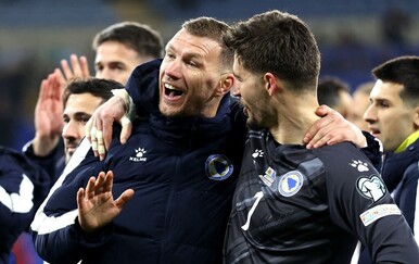 Hoće li talijanski nogometašii opet plakati? Pogledajte kako su slavili pobjedu BiH protiv Walesa