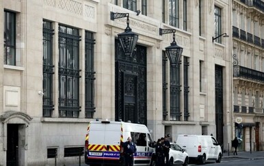 Pariz: Spriječen napad eksplozivnom napravom ispred zgrade Bank of America