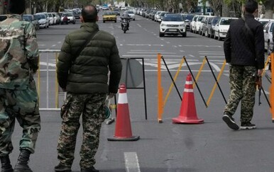 Usred rata na Bliskom istoku Irak između dvije vatre