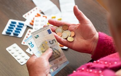 Tko ima pravo na besplatno dopunsko osiguranje? Provjerite odmah pripadate li ovoj skupini!