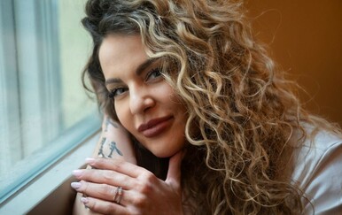 Nakon 19 godina Paola Valić Bekić vraća se na scenu s najemotivnijom pjesmom dosad