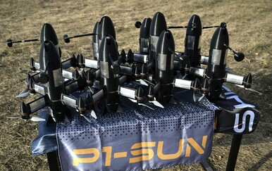 Izjava predsjednika Uprave Rheinmetalla o ukrajinskim "Lego dronovima" koje slažu "domaćice" izazvala lavinu reakcija, Zelenski ga pokopao