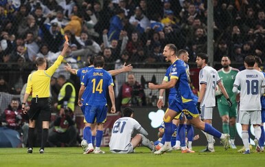 Pogledajte gol BiH koji je šokirao cijelu Italiju! Stadion se tresao