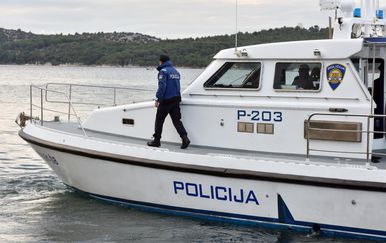 Pomorska policija (Ilustracija: Hrvoje Jelavic/PIXSELL)