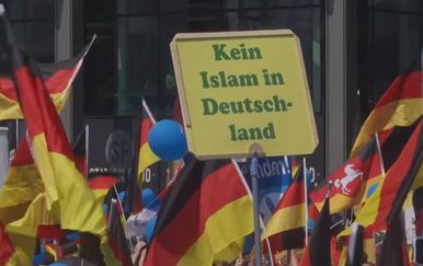 Prosvjed u Berlinu (Screenshot: Reuters)